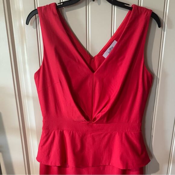 💋BADGLEY MISCHKA ♥️ Red Peplum Sheath V-Neck Dress (Women’s Size 10) 🔥 Like NEW - Picture 3 of 6